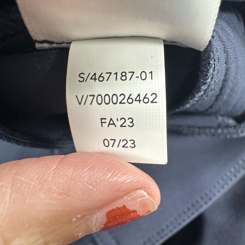 Athleta Pants Womens 14 Petite Navy Endless High Rise Cargo Pull On Stretch - Picture 9 of 13